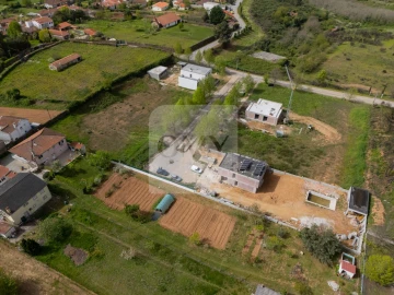 Terreno para Venda em São Martinho de Antas e Paradela de Guiães