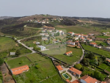 Terreno para Venda em São Martinho de Antas e Paradela de Guiães