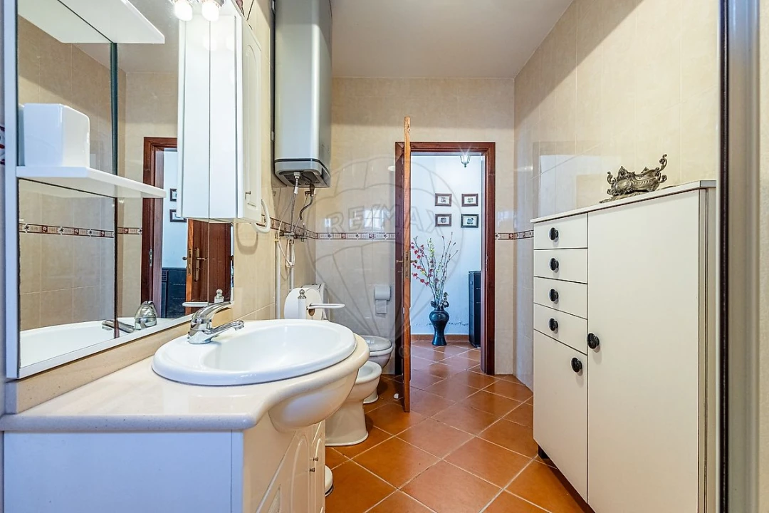 Moradia T3 para Venda em Alpiarça Foto 12