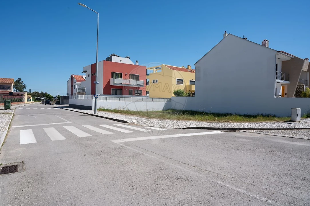 Terreno para Venda em Pinhal Novo Foto 6