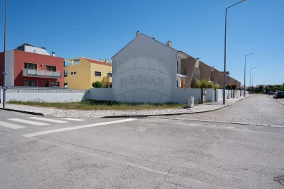 Terreno para Venda em Pinhal Novo