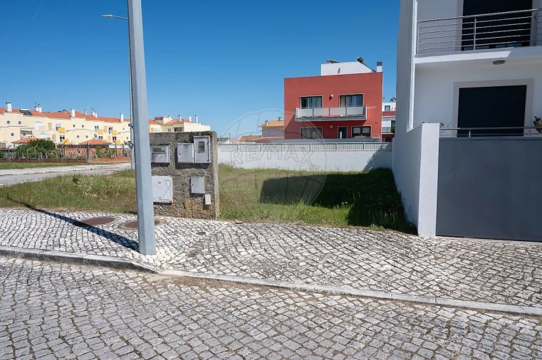 Terreno para Venda em Pinhal Novo Foto 5