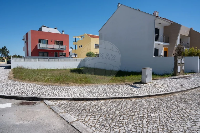 Terreno para Venda em Pinhal Novo Foto 4