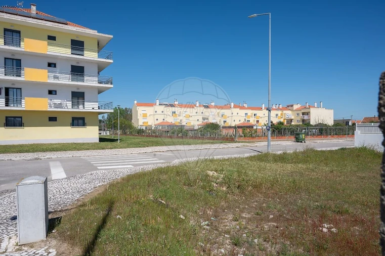 Terreno para Venda em Pinhal Novo Foto 7