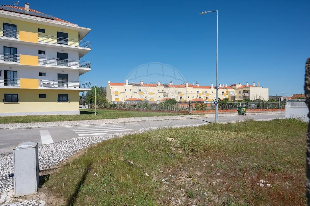 Terreno para Venda em Pinhal Novo Foto 7