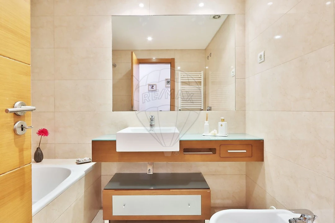 Apartamento T3 para Venda em São Domingos de Rana Foto 25