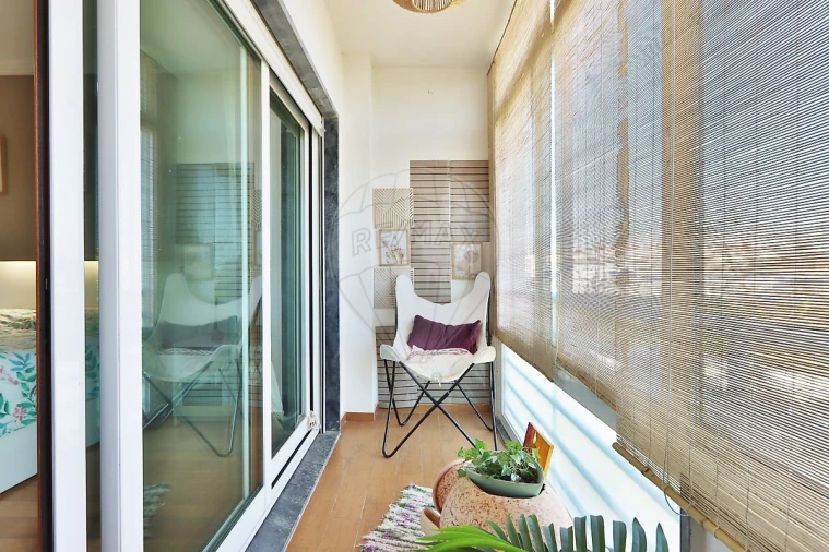 Apartamento T3 para Venda em São Domingos de Rana Foto 14