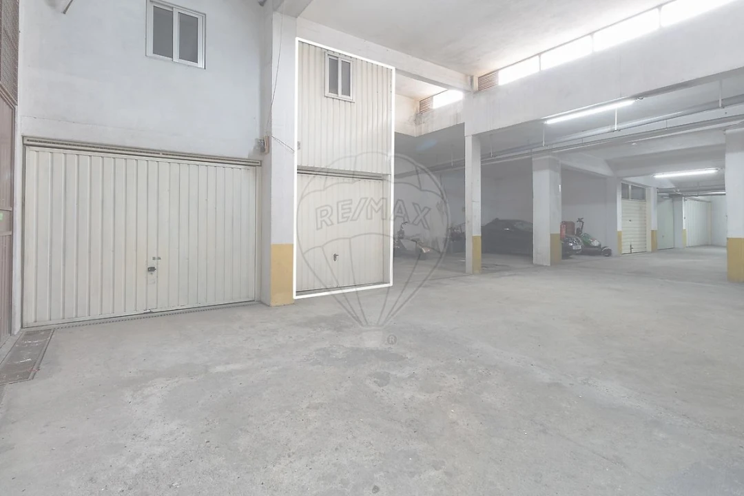 Apartamento T3 para Venda em Espinho Foto 22