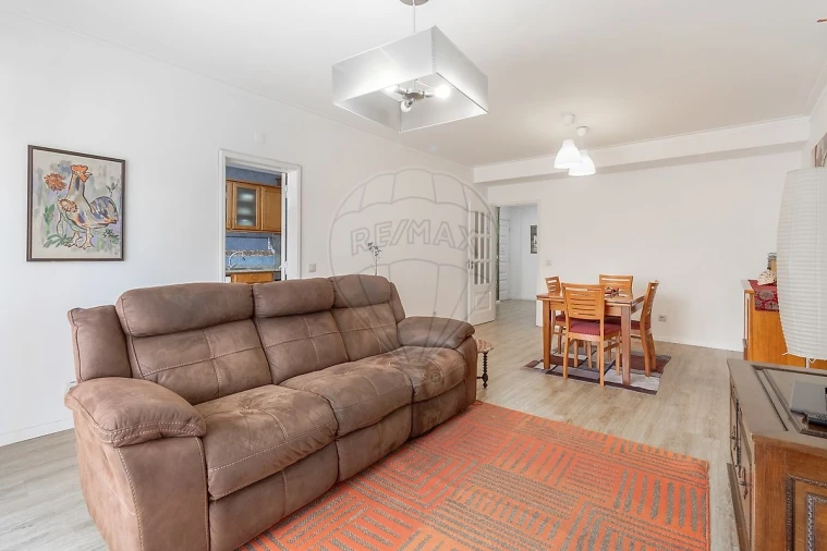 Apartamento T3 para Venda em Espinho Foto 9