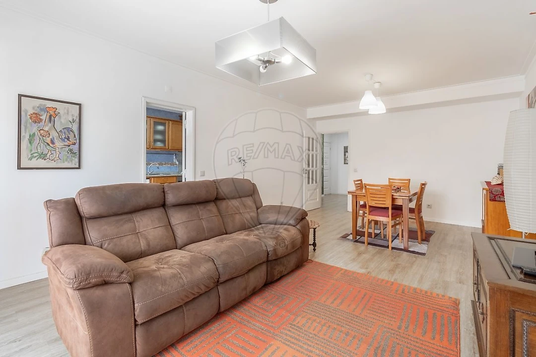 Apartamento T3 para Venda em Espinho Foto 9