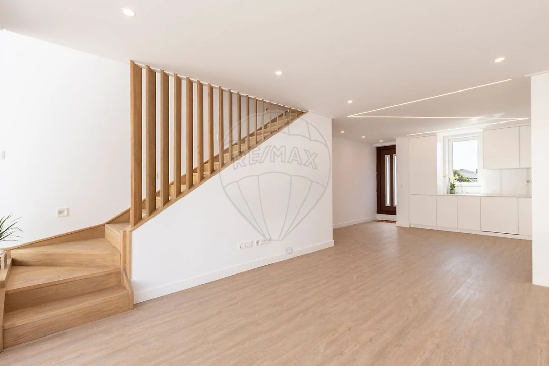 Moradia T3 para Venda em Bombarral e Vale Covo Foto 2