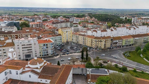 Apartamento T3 para Venda em Marvila, Ribeira Santarém, São Salvador, São Nicolau