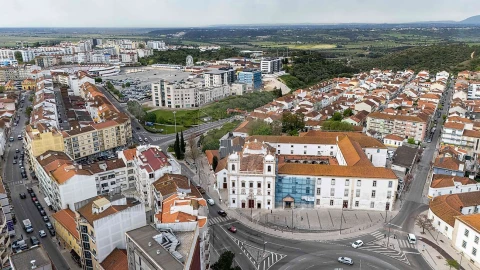 Apartamento T3 para Venda em Marvila, Ribeira Santarém, São Salvador, São Nicolau
