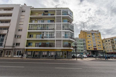 Apartamento T3 para Venda em Marvila, Ribeira Santarém, São Salvador, São Nicolau