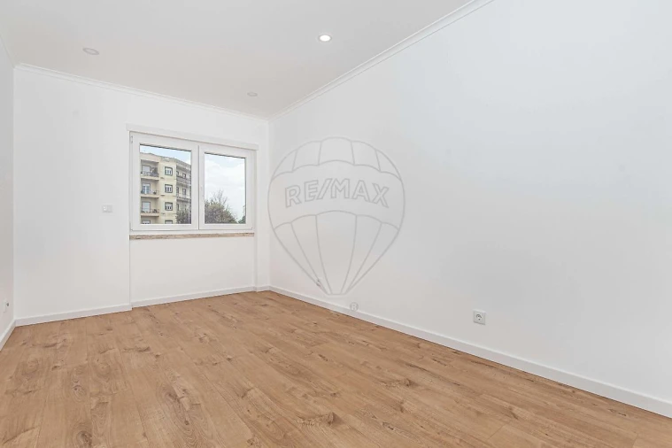 Apartamento T3 para Venda em Marvila, Ribeira Santarém, São Salvador, São Nicolau Foto 3