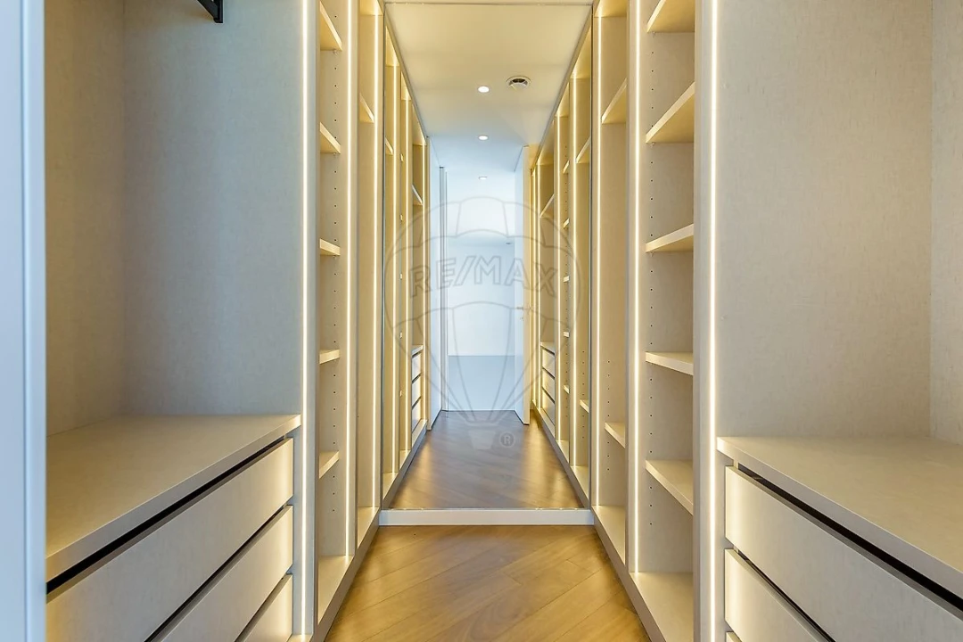 Moradia T4 para Venda em Ericeira Foto 19