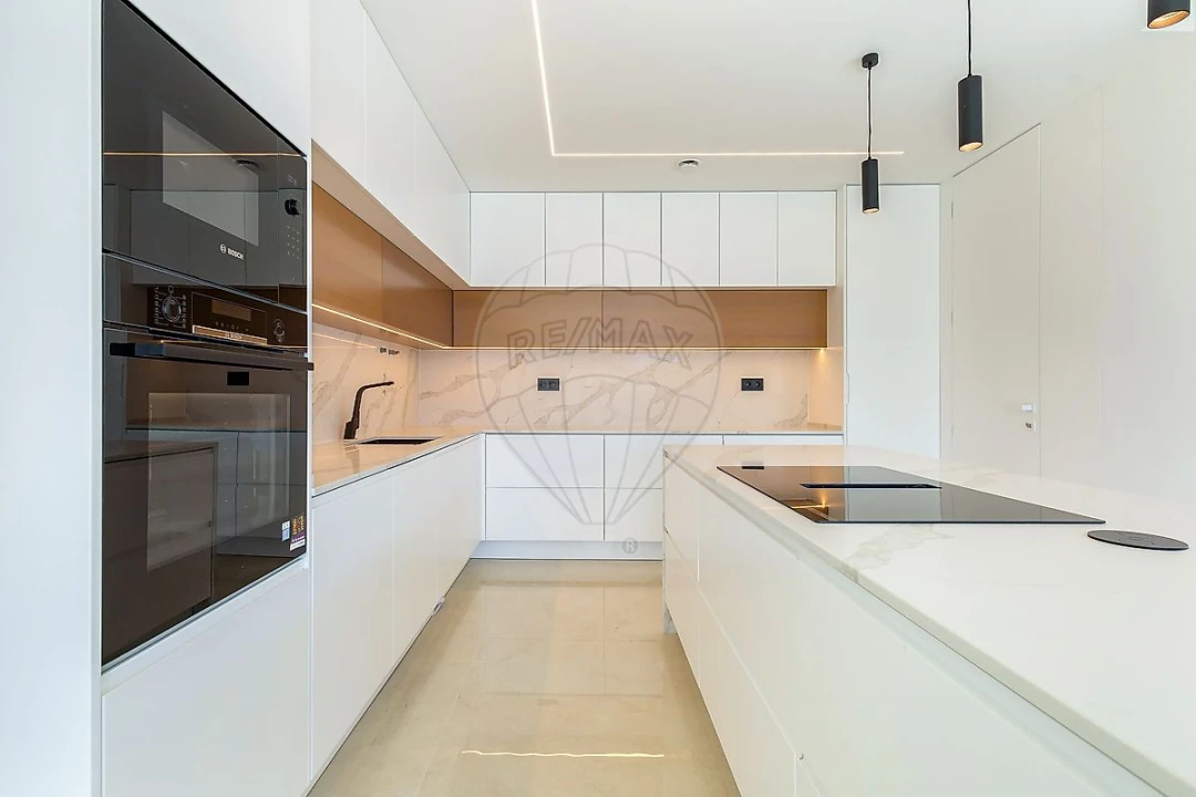 Moradia T4 para Venda em Ericeira Foto 7