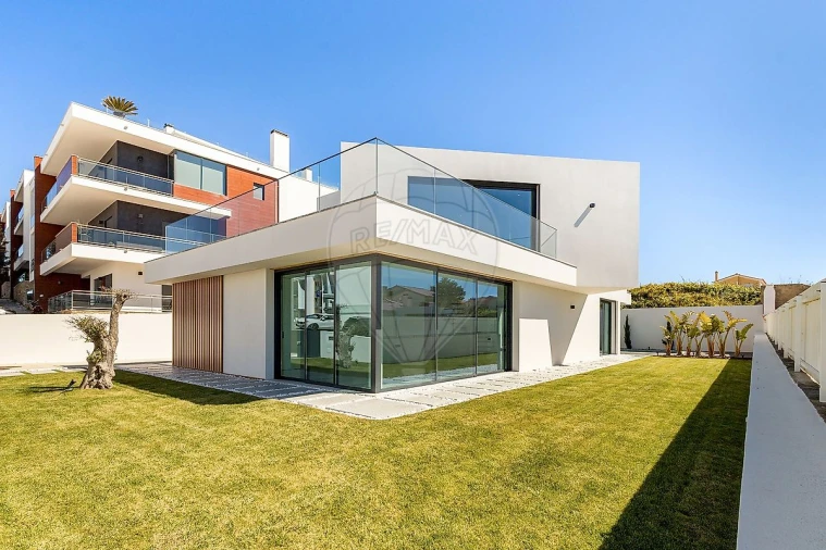 Moradia T4 para Venda em Ericeira Foto 24