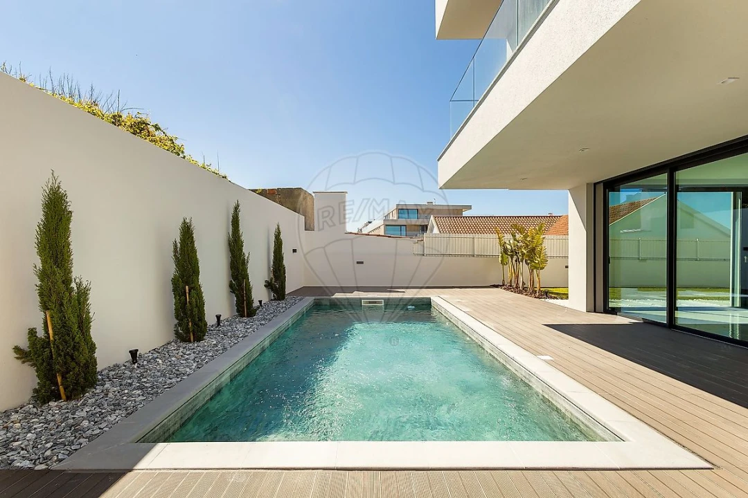 Moradia T4 para Venda em Ericeira Foto 23