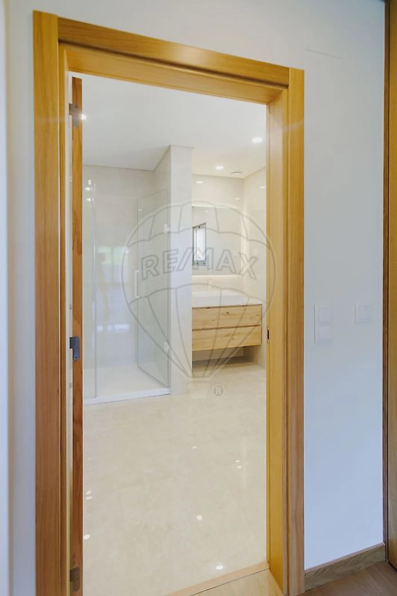 Apartamento T2 para Venda em Vialonga Foto 25