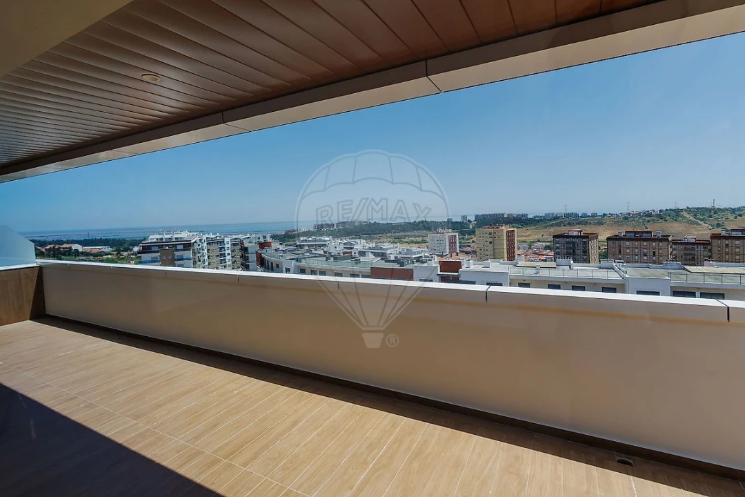 Apartamento T3 para Venda em Vialonga Foto 6