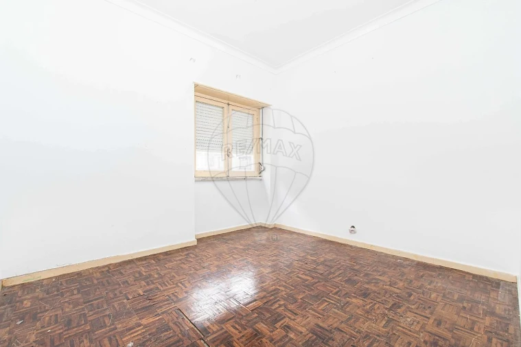 Apartamento T2 para Venda em Vialonga Foto 7