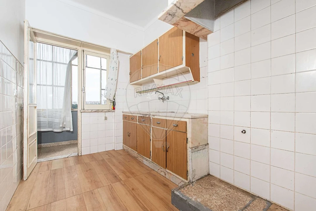 Apartamento T2 para Venda em Vialonga Foto 13