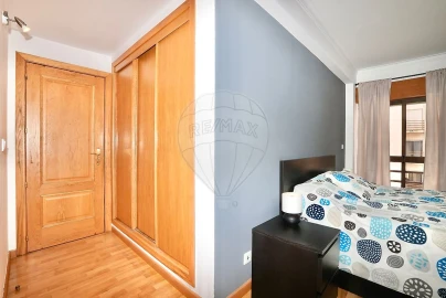 Apartamento T3 para Venda em Vialonga