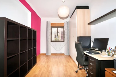 Apartamento T3 para Venda em Vialonga