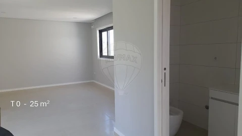 Moradia T3 para Venda em Salreu