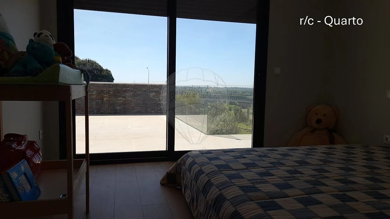 Moradia T3 para Venda em Salreu Foto 26