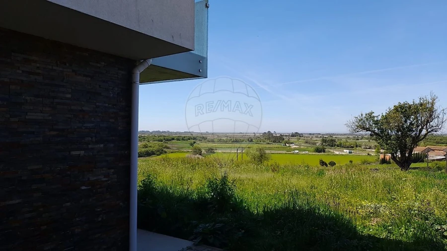 Moradia T3 para Venda em Salreu Foto 6