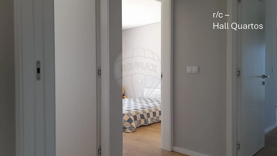 Moradia T3 para Venda em Salreu Foto 40