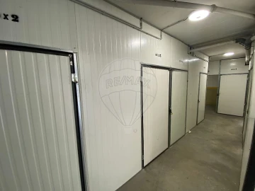 Garagem para Venda em Setubal (São Sebastião)
