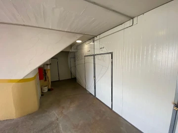 Garagem para Venda em Setubal (São Sebastião)