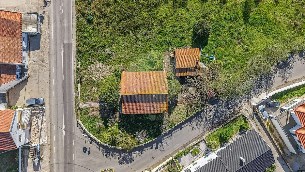 Moradia T2 para Venda em Santo Quintino Foto 20