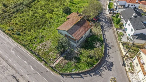 Moradia T2 para Venda em Santo Quintino