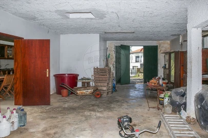 Moradia T2 para Venda em Santo Quintino