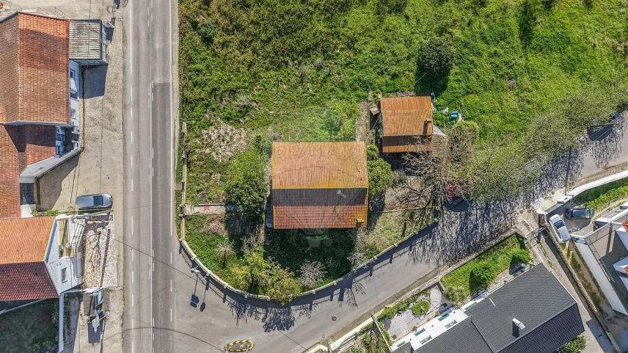 Moradia T2 para Venda em Santo Quintino Foto 19