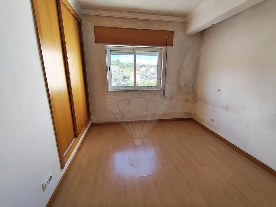 Apartamento T3 para Venda em Azambuja Foto 15