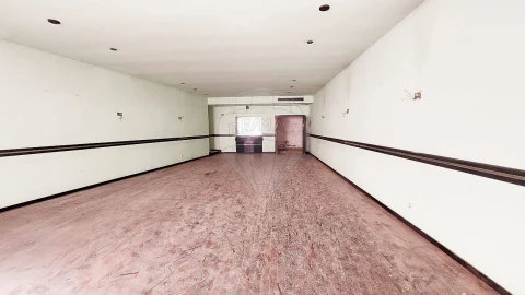 Apartamento T1 para Arrendamento em Rio Maior