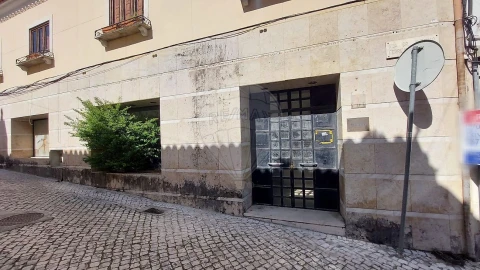 Apartamento T1 para Arrendamento em Rio Maior