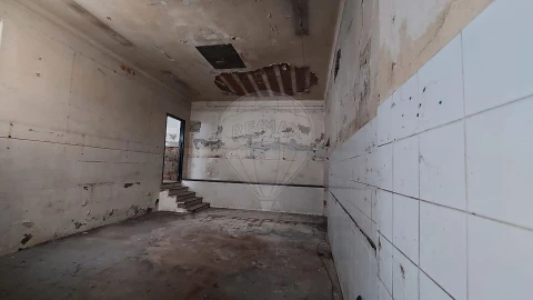 Apartamento T1 para Arrendamento em Rio Maior