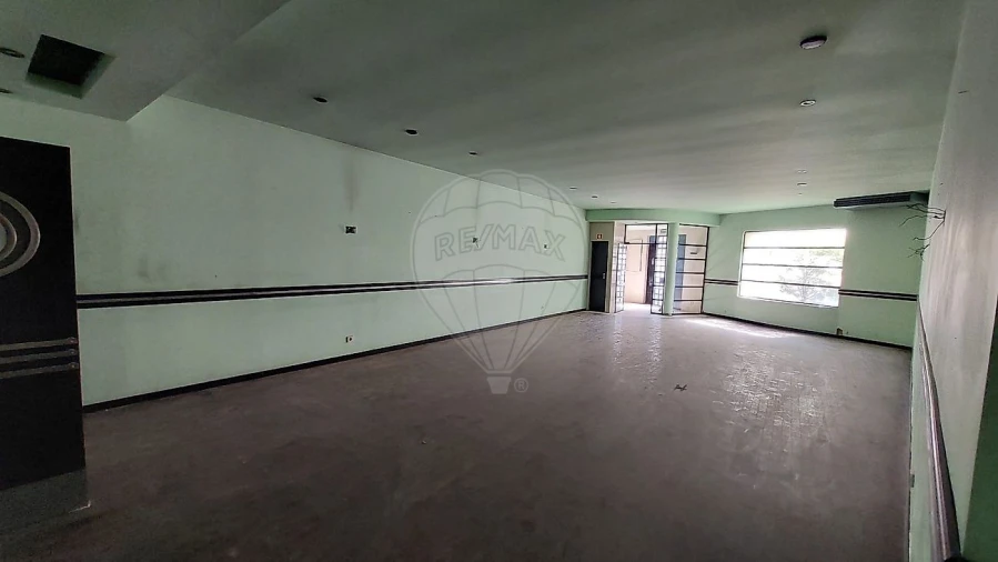 Apartamento T1 para Arrendamento em Rio Maior Foto 31