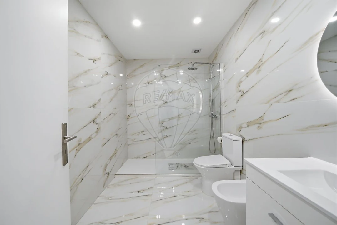 Moradia T3 para Venda em Castêlo da Maia Foto 20