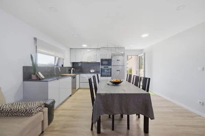 Moradia T3 para Venda em Castêlo da Maia