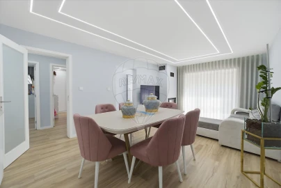 Moradia T3 para Venda em Castêlo da Maia