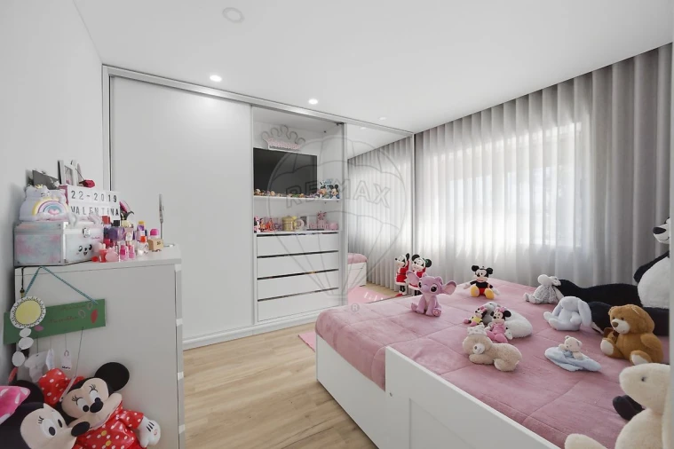 Moradia T3 para Venda em Castêlo da Maia Foto 15