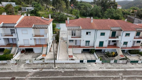 Moradia T4 para Venda em Tavarede