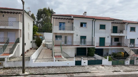 Moradia T4 para Venda em Tavarede